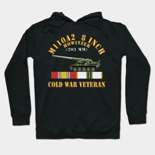 M110A2 - 8 Inch 203mm Howitzer - Cold War Veteran w COLD SVC X 300 Hoodie